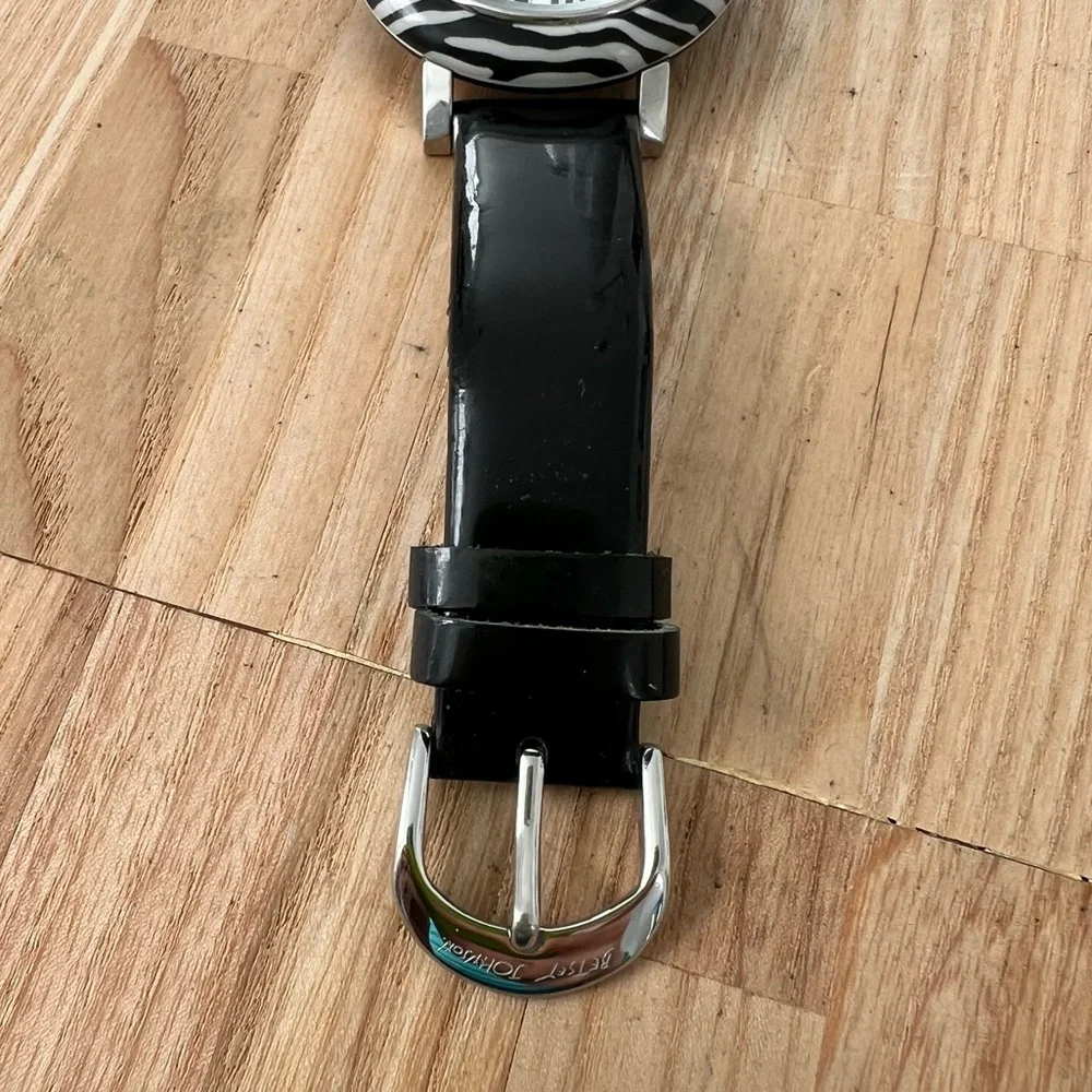 Betsey Johnson ladies zebra stripped black leather watch NEW BATTERY